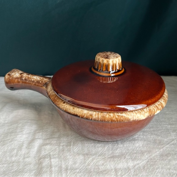 Vintage Hull Oven Proof Stoneware Drip Glaze Covered Soup Chili Bowl - Picture 1 of 7